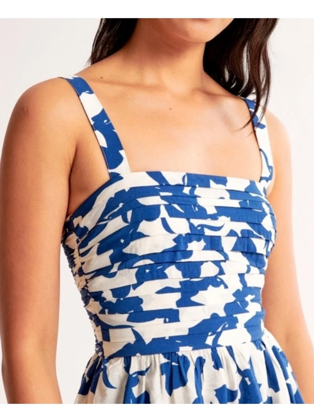 Abercrombie Emerson Tiered Maxi Dress in Blue Pattern Size Small